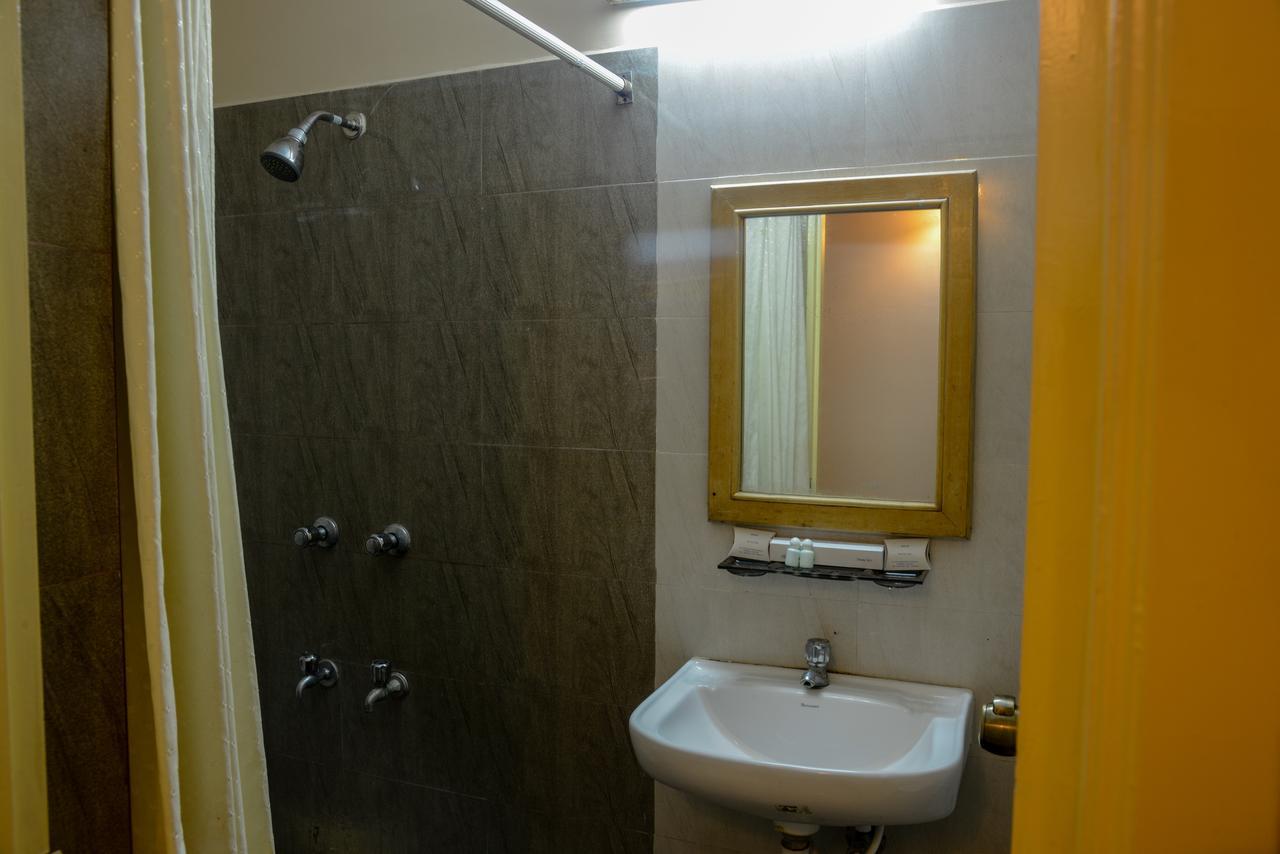 Oyo 14933 Rpr Residency Hotel Chennai Bagian luar foto