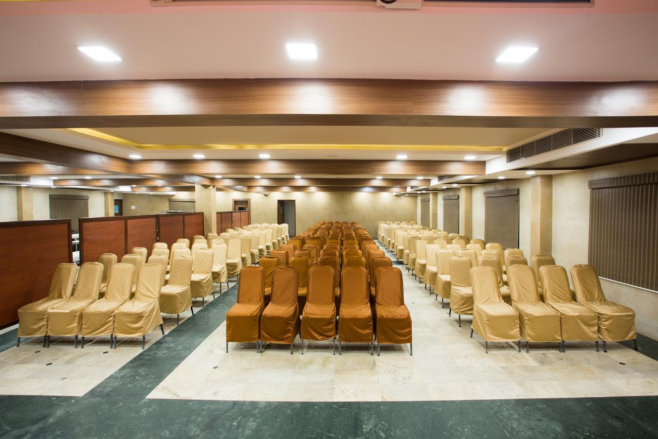 Oyo 14933 Rpr Residency Hotel Chennai Bagian luar foto