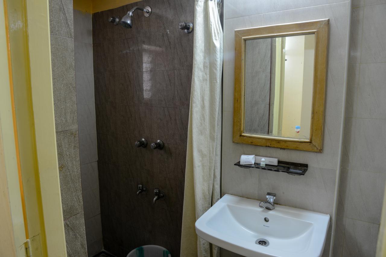 Oyo 14933 Rpr Residency Hotel Chennai Bagian luar foto