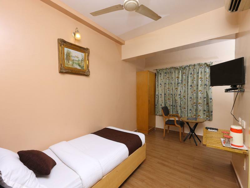 Oyo 14933 Rpr Residency Hotel Chennai Bagian luar foto