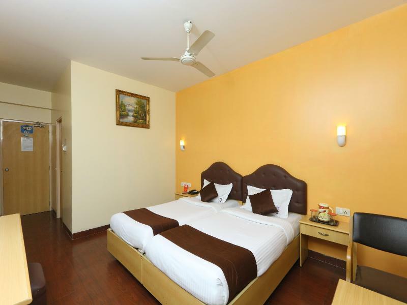 Oyo 14933 Rpr Residency Hotel Chennai Bagian luar foto